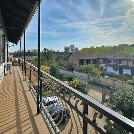 Qomo Con Terrazza-netflix&wifi Pecetto di Valenza